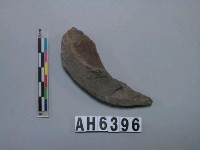 藏品(磨製石斧)的圖片